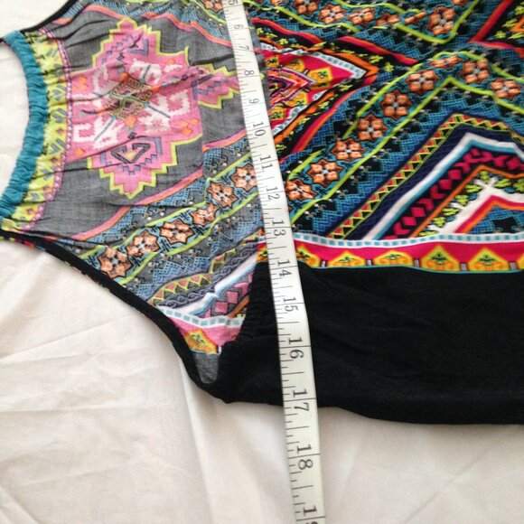 Very Colorful/Multicolored Fringe Tie Back Halter Top, Stretchy Garter Back, Med - Picture 7 of 9